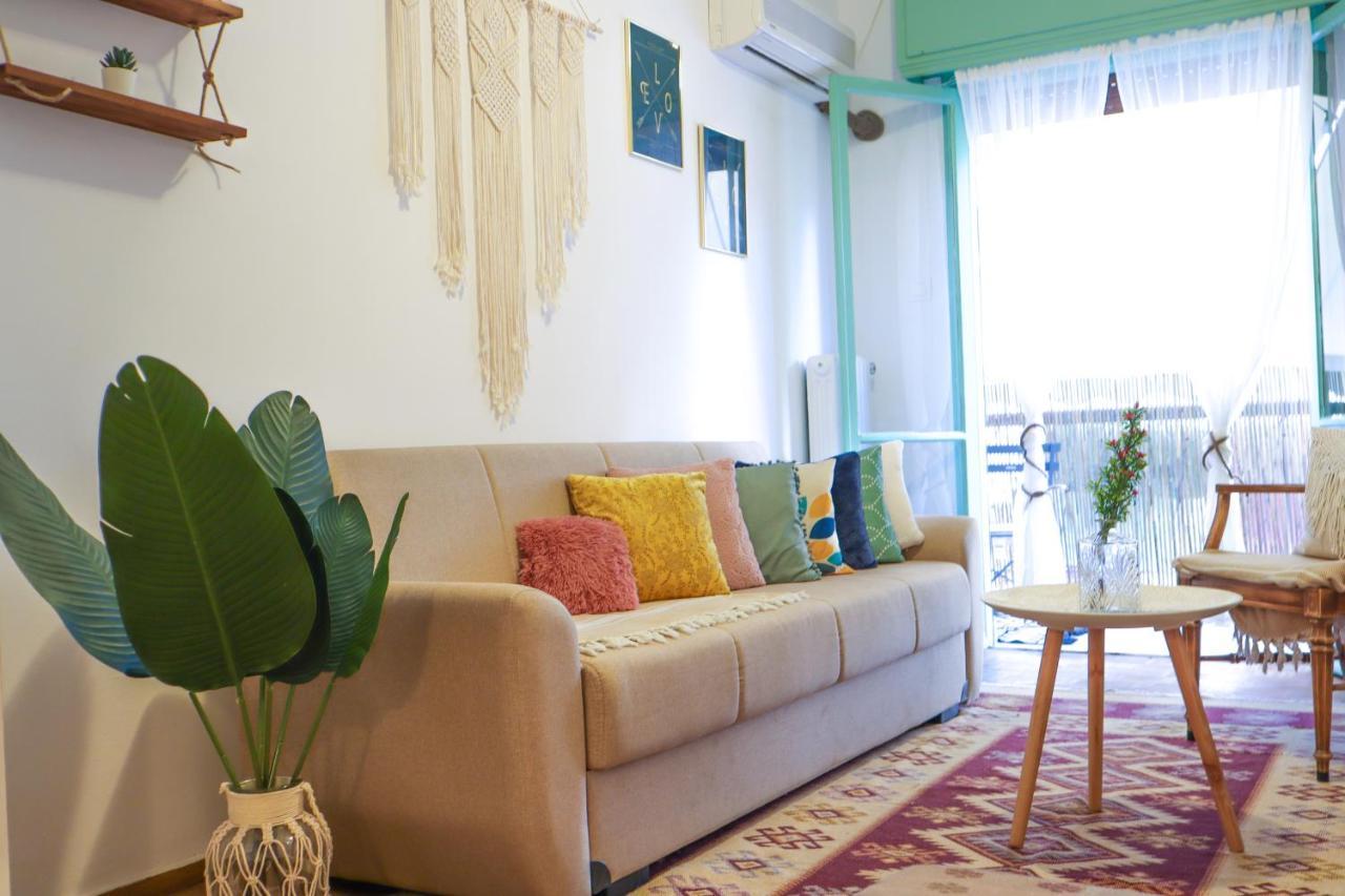Viva La Victoria In Apartment