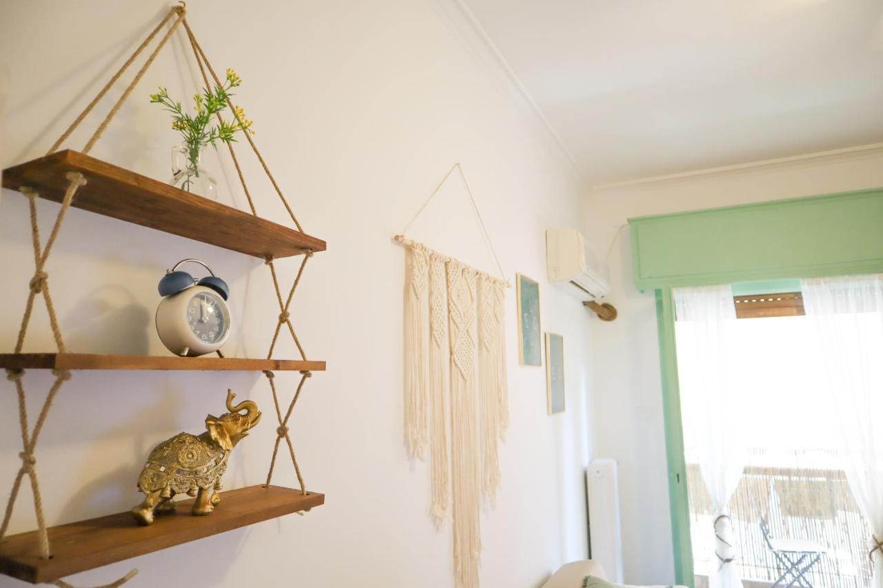 Viva La Victoria In Apartment Athens